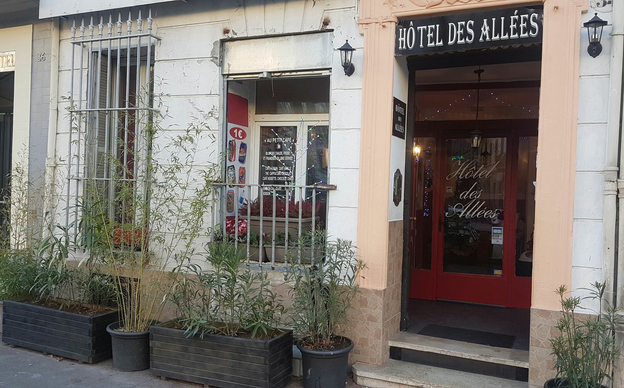 Hotel Des Allees มาร์กเซย ภายนอก รูปภาพ